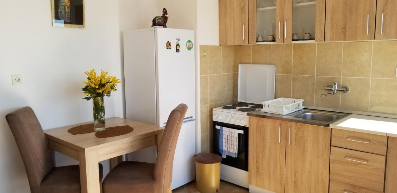 Lala Apartamento Herceg Novi Exterior foto